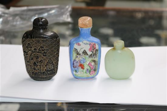 Three assorted Chinese snuff bottles tallest 9cm